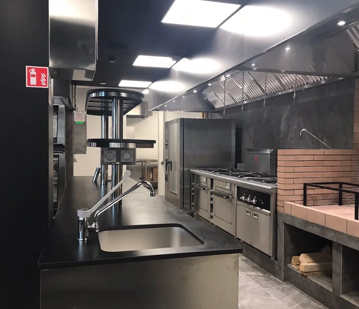 Chr Solutions Maintenance De Cuisine Professionnelle A Nantes Et Angers Chr Solutions Notre Clientele